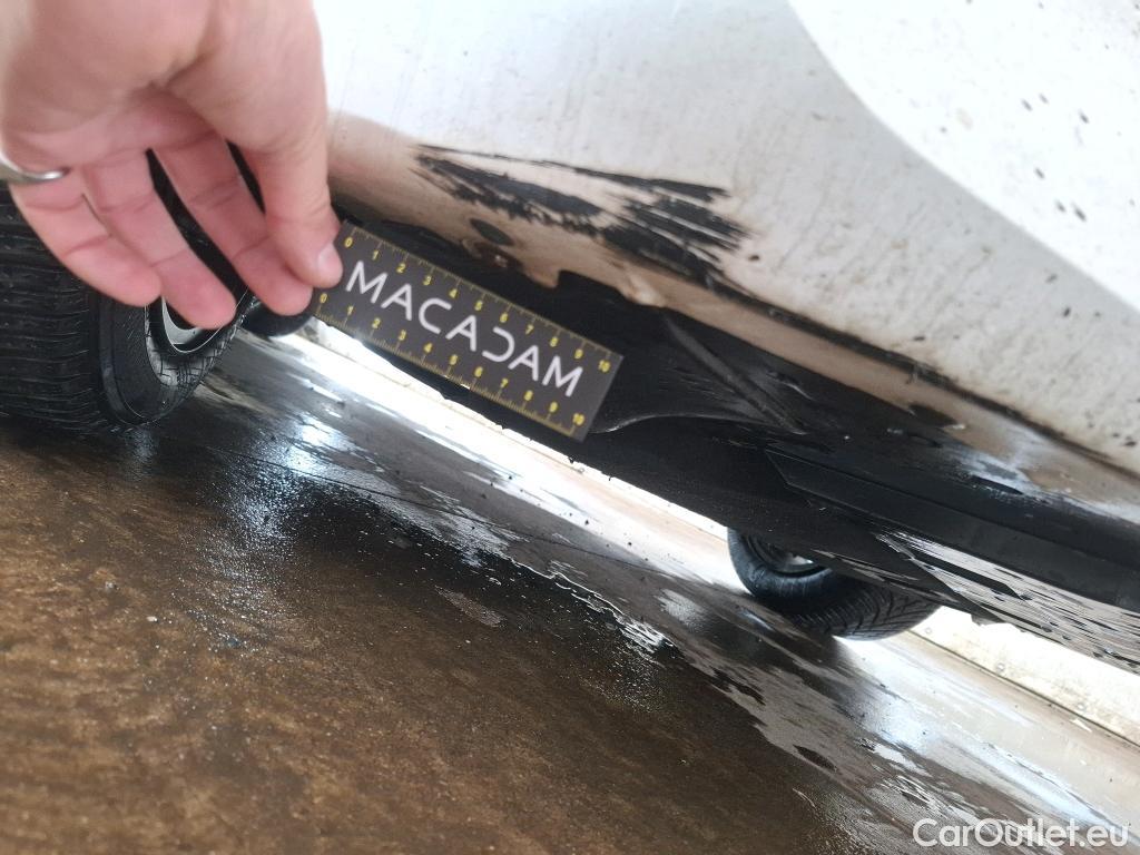  Peugeot  208  Allure Business 1.2 PureTech 100CV BVM6 E6d #15