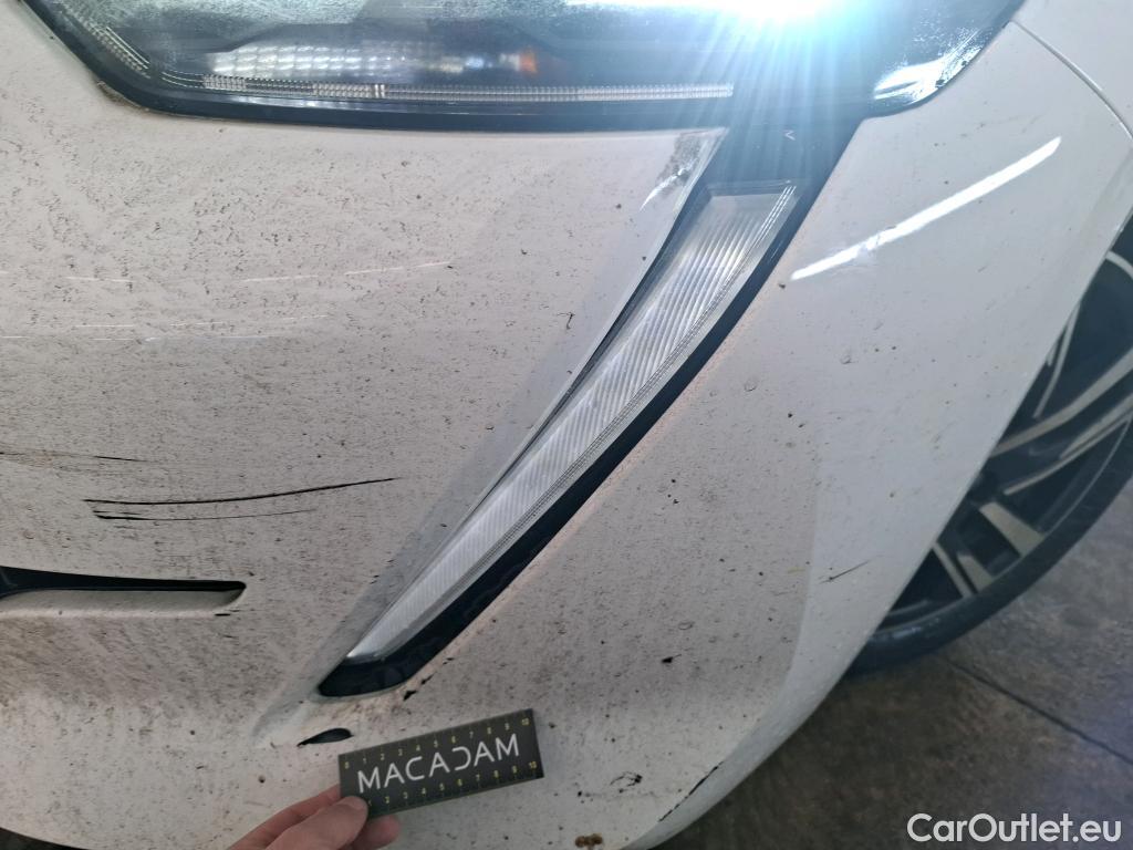  Peugeot  208  Allure Business 1.2 PureTech 100CV BVM6 E6d #21