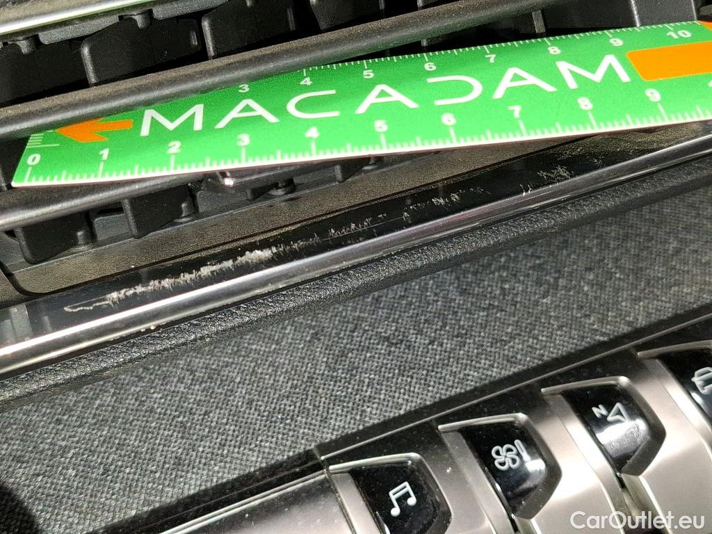  Peugeot  3008  Allure Pack 1.5 HDi 130CV BVM6 E6d #2