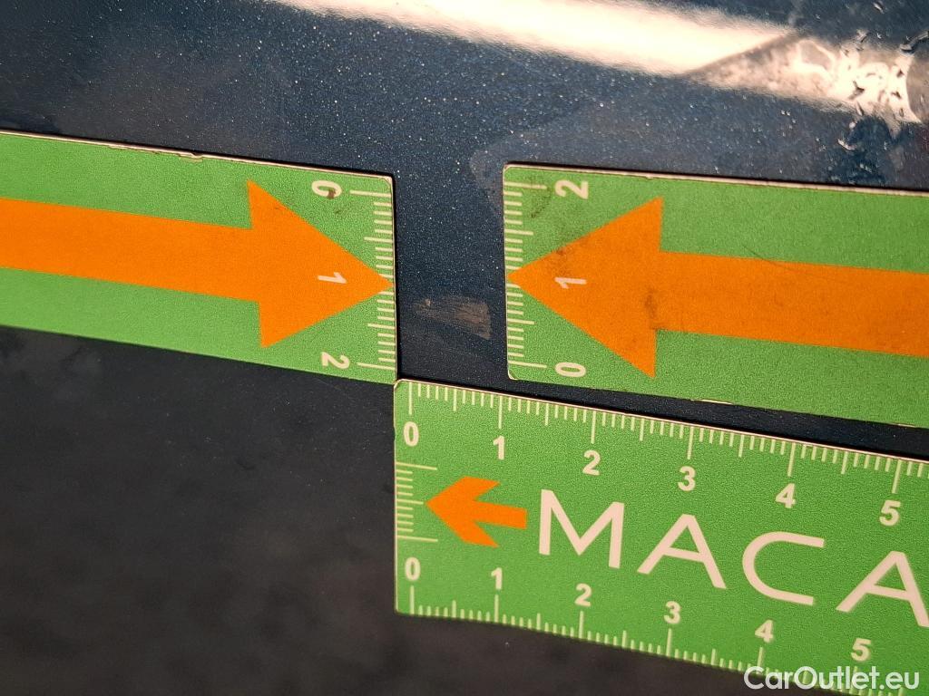  Peugeot  3008  Allure Pack 1.5 HDi 130CV BVM6 E6d #17