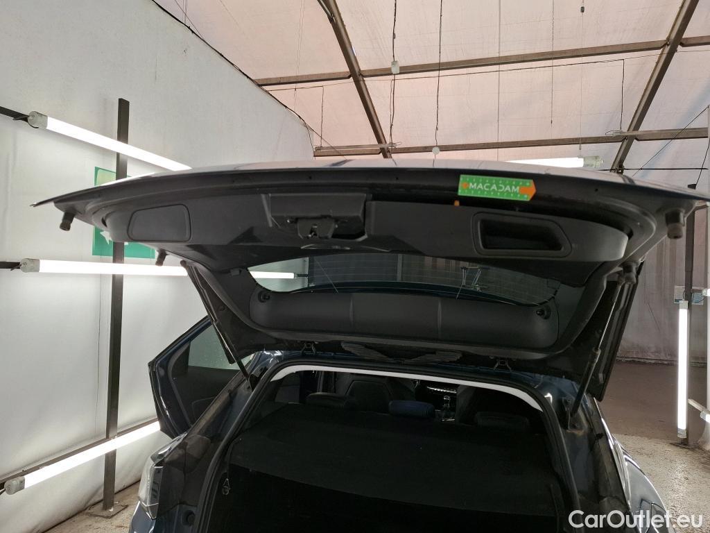  Peugeot  3008  Allure Pack 1.5 HDi 130CV BVM6 E6d #21