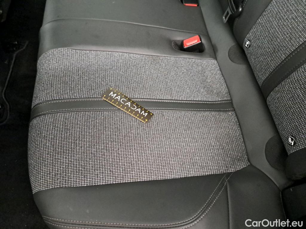  Peugeot  3008  Allure Business 1.5 HDi 130CV BVA8 E6d #33