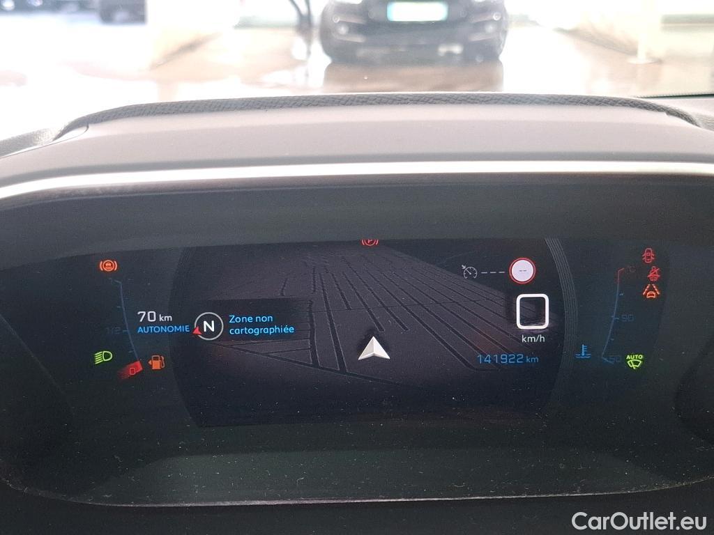  Peugeot  208  Allure Business 1.2 PureTech 100CV BVM6 E6d #28