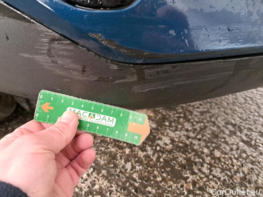  Peugeot  5008  Active Pack 1.5 HDi 130CV BVA8 7 Sieges E6d #37