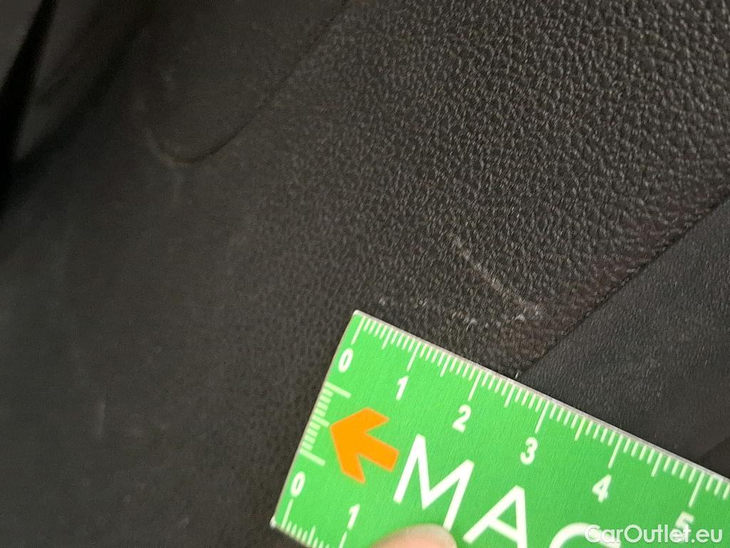  Renault  Megane  IV Berline 5pt. Business 1.5 dCi 115CV BVM6 E6dT #5