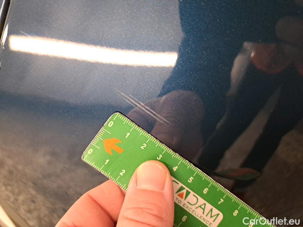  Peugeot  5008  Active Pack 1.5 HDi 130CV BVA8 7 Sieges E6d #39