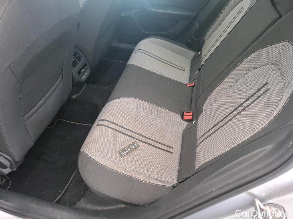  Seat  Leon SEAT  Sportstourer / 2020 / 5P / Break 2.0 TDI 150 DSG S&S Style Business #35