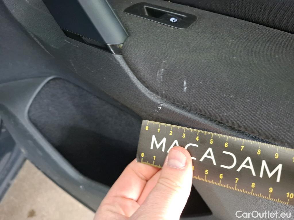  Volkswagen  Tiguan VOLKSWAGEN  / 2020 / 5P / SUV 1.5 TSI 150 BMV6 Business #47