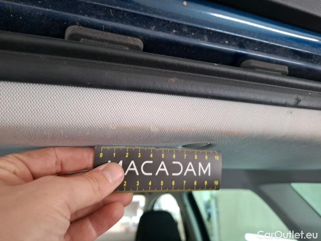  Skoda  Karoq SKODA  / 2017 / 5P / SUV 1.5 TSI ACT 150ch Ambition #30