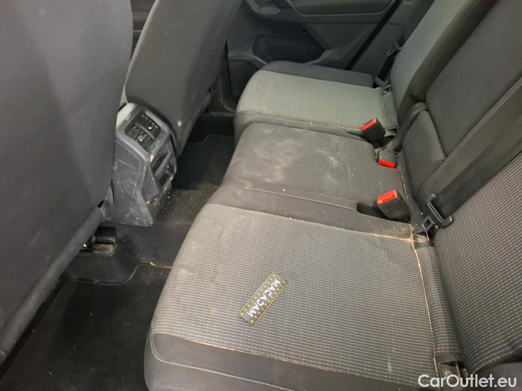  Volkswagen  Tiguan VOLKSWAGEN  / 2020 / 5P / SUV 1.5 TSI 150 BMV6 Business #76