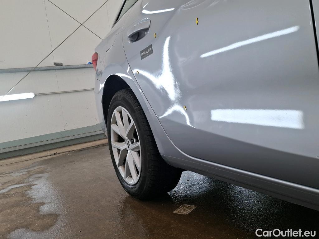  Seat  Leon SEAT  Sportstourer / 2020 / 5P / Break 2.0 TDI 150 DSG S&S Style Business #3