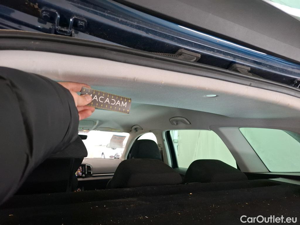  Skoda  Karoq SKODA  / 2017 / 5P / SUV 1.5 TSI ACT 150ch Ambition #28