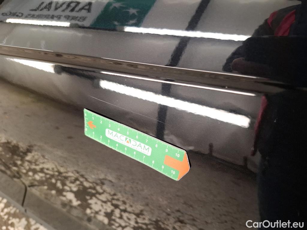  Volkswagen  T-ROC VOLKSWAGEN  / 2021 / 5P / SUV 2.0 TDI 150 LIFE BUSINESS DSG7 #24