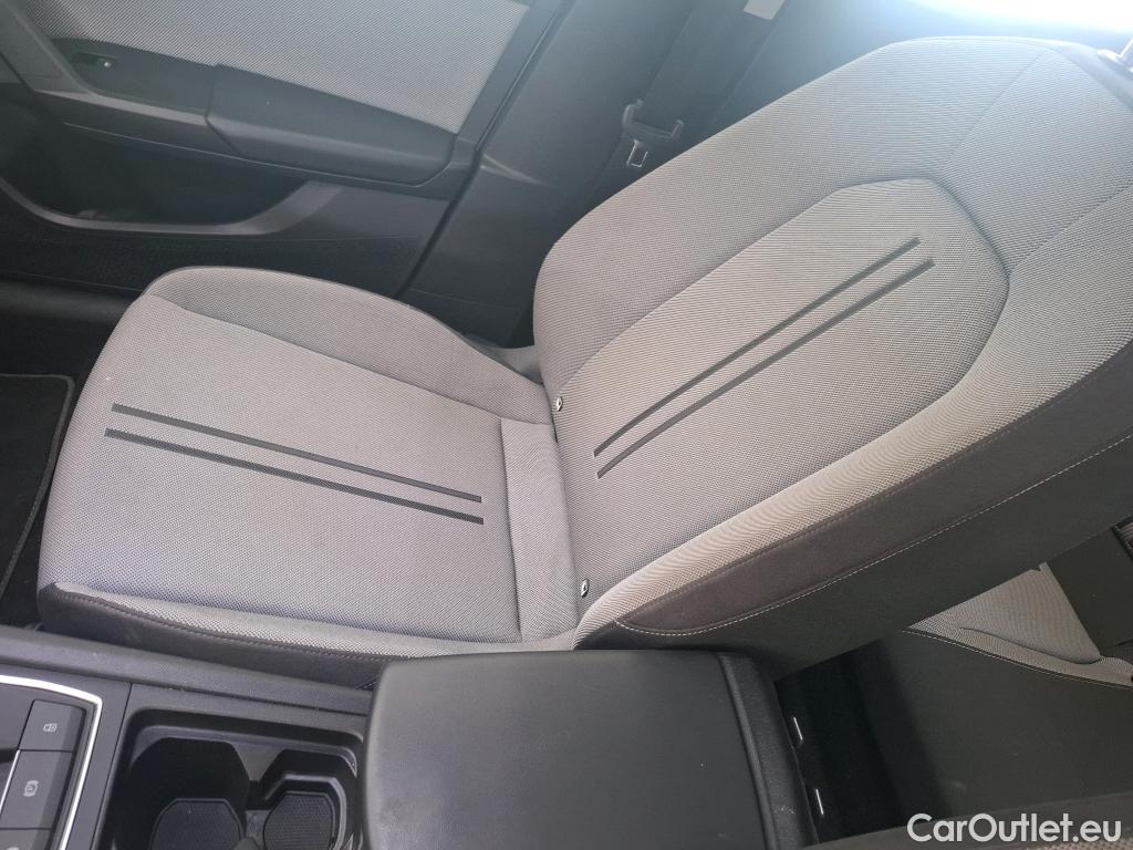  Seat  Leon SEAT  Sportstourer / 2020 / 5P / Break 2.0 TDI 150 DSG S&S Style Business #34