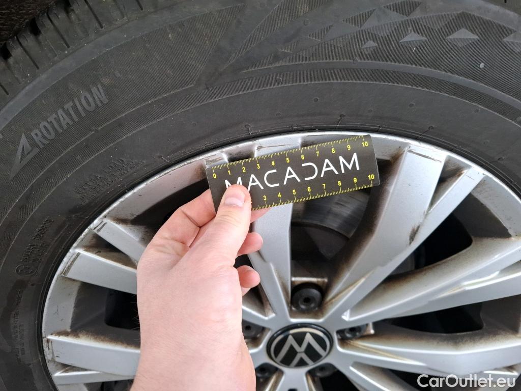  Volkswagen  Tiguan VOLKSWAGEN  / 2020 / 5P / SUV 1.5 TSI 150 BMV6 Business #41