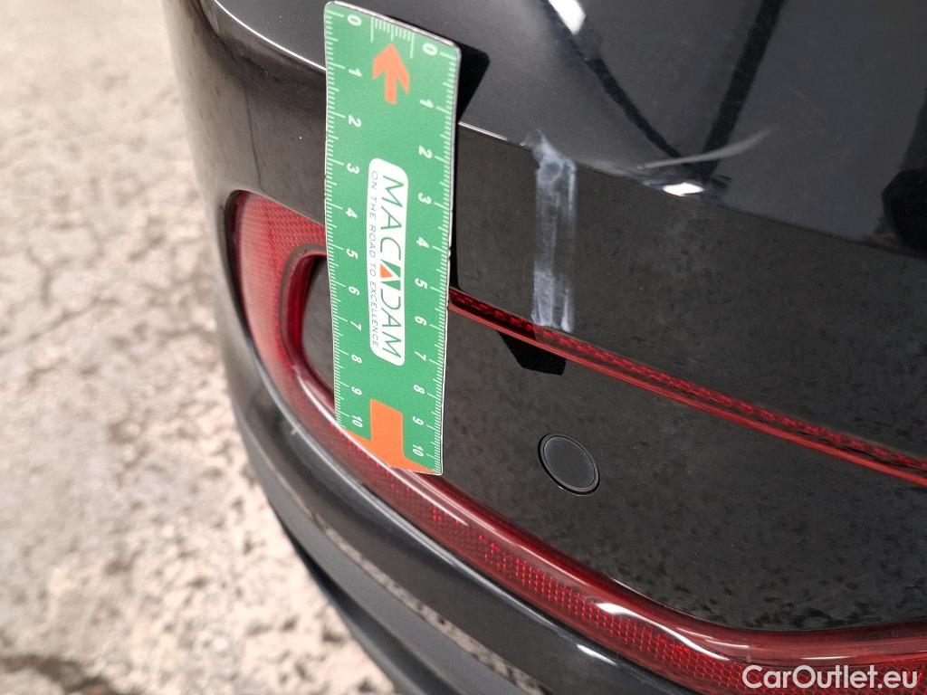  Volkswagen  T-ROC VOLKSWAGEN  / 2021 / 5P / SUV 2.0 TDI 150 LIFE BUSINESS DSG7 #9