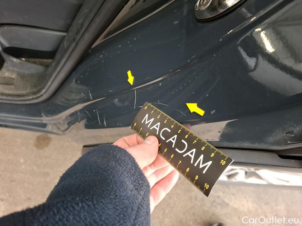  Volkswagen  Tiguan VOLKSWAGEN  / 2020 / 5P / SUV 1.5 TSI 150 BMV6 Business #22