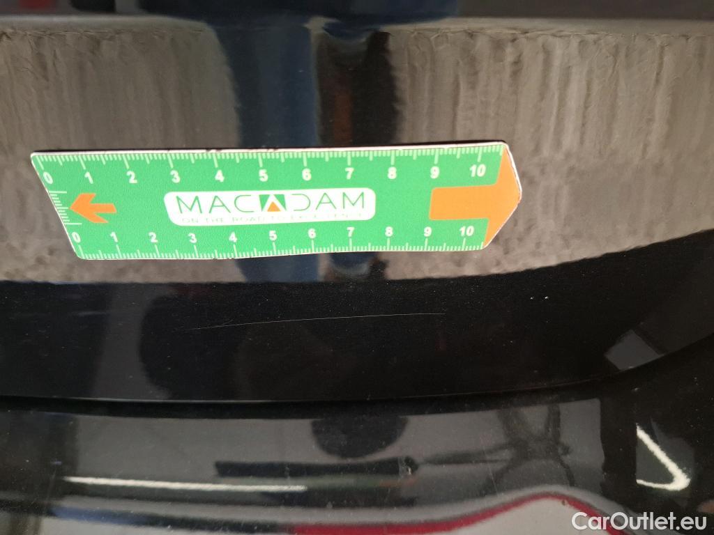  Volkswagen  T-ROC VOLKSWAGEN  / 2021 / 5P / SUV 2.0 TDI 150 LIFE BUSINESS DSG7 #4