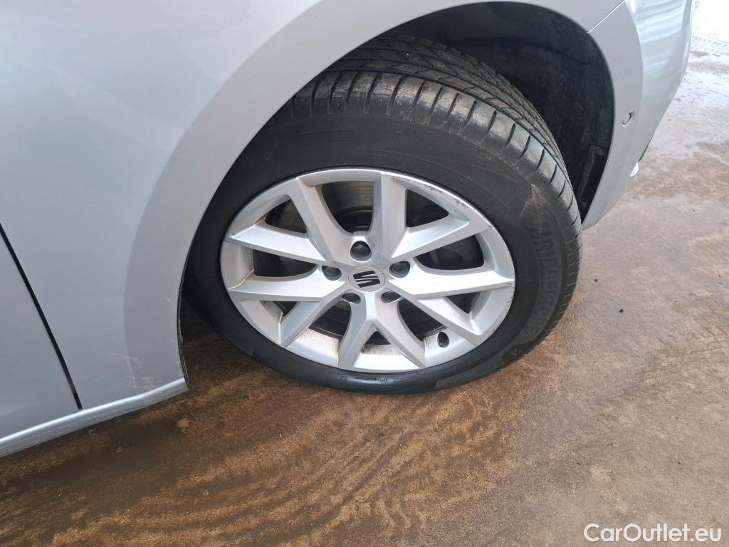  Seat  Leon SEAT  Sportstourer / 2020 / 5P / Break 2.0 TDI 150 DSG S&S Style Business #23