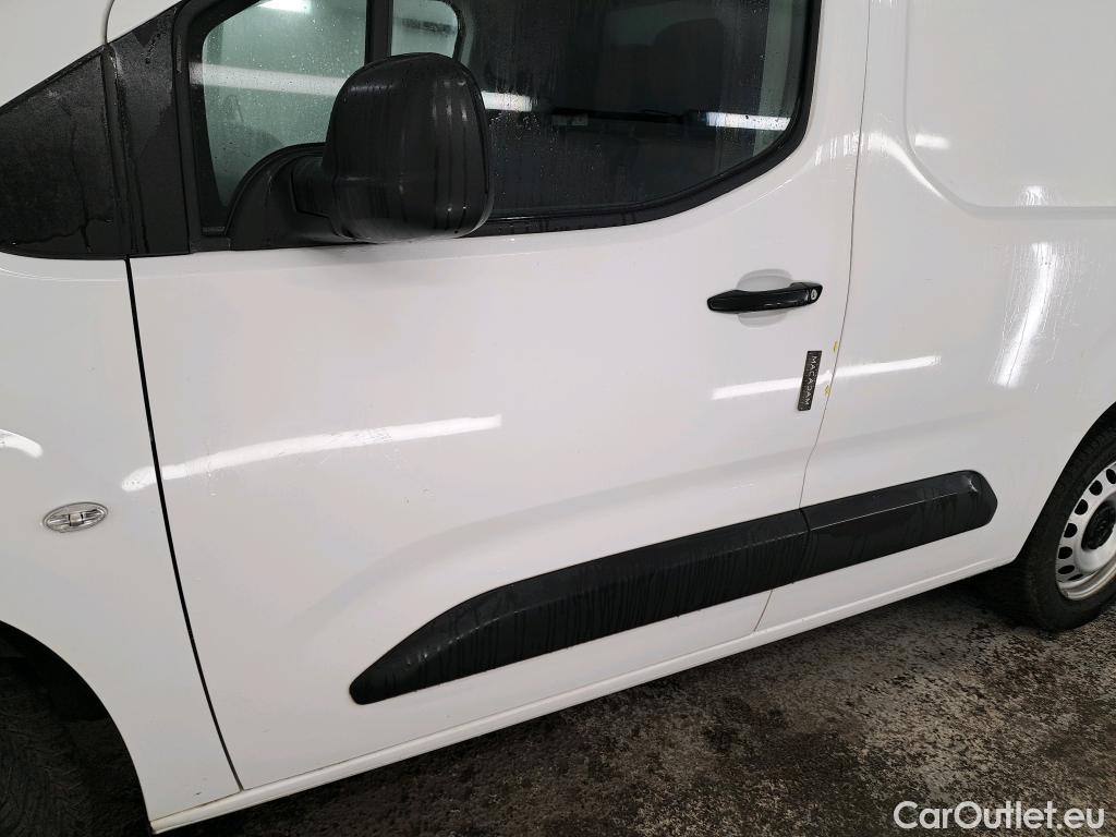 Citroen  Berlingo  Fourgon Worker M 1000 1.2 PureTech 130CV BVA8 E6d #3