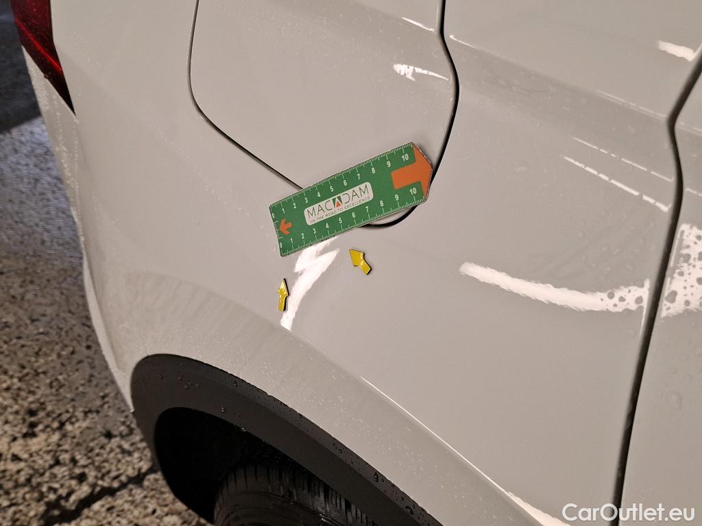  Volkswagen  Tiguan VOLKSWAGEN  / 2020 / 5P / SUV 2.0 TDI 150 DSG7 Life Business #2