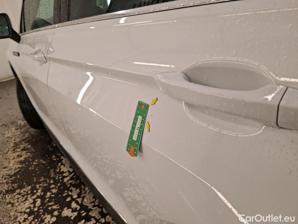  Volkswagen  Tiguan VOLKSWAGEN  / 2020 / 5P / SUV 2.0 TDI 150 DSG7 Life Business #5