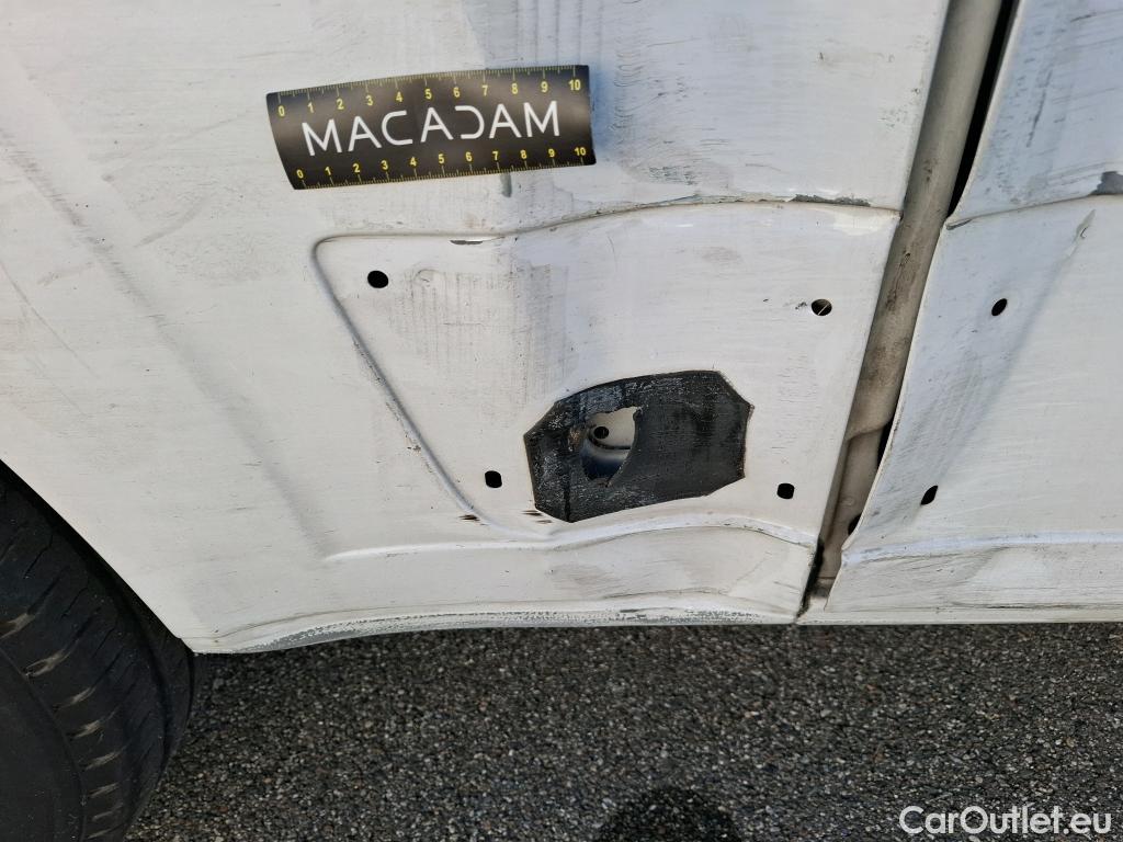  Fiat  Ducato FIAT  2014 4P Fourgon tôlé 2.3 Multijet 120 3.0 M H2 Business #40