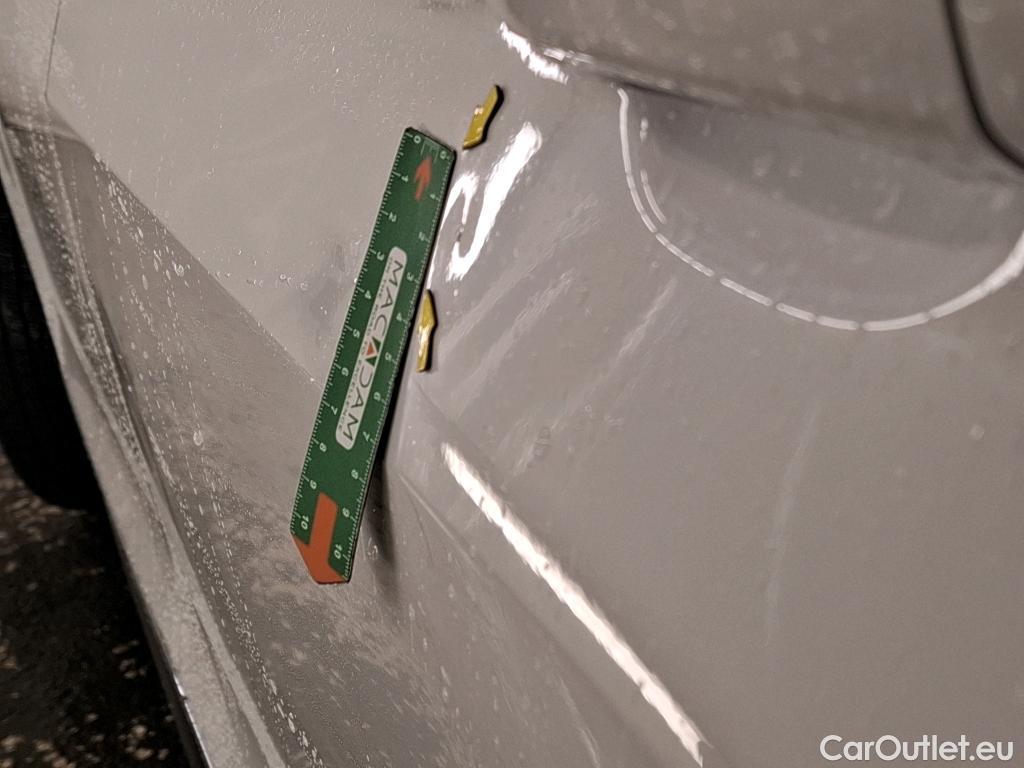  Volkswagen  Tiguan VOLKSWAGEN  / 2020 / 5P / SUV 2.0 TDI 150 DSG7 Life Business #6