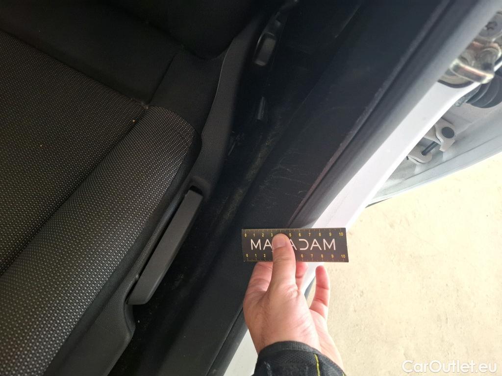  Citroen  C3  Shine Business 1.2 PureTech 110 BVA6 Transfo VP-VF #13