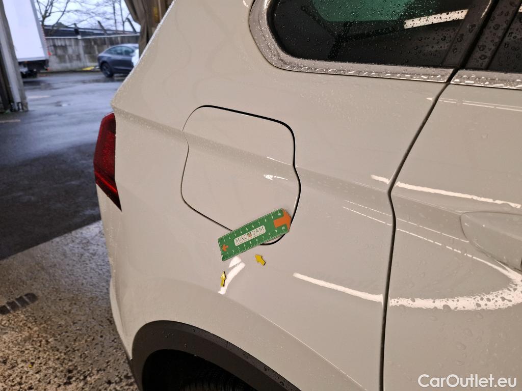  Volkswagen  Tiguan VOLKSWAGEN  / 2020 / 5P / SUV 2.0 TDI 150 DSG7 Life Business #1