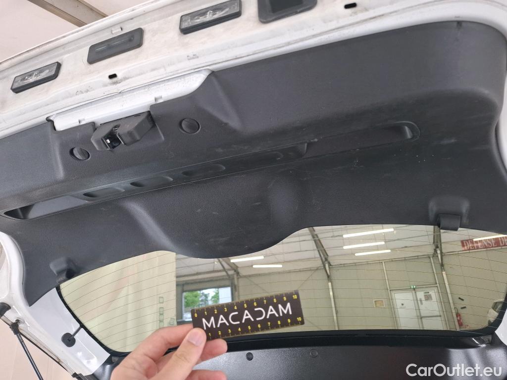  Citroen  C3  Shine Business 1.2 PureTech 110 BVA6 Transfo VP-VF #15