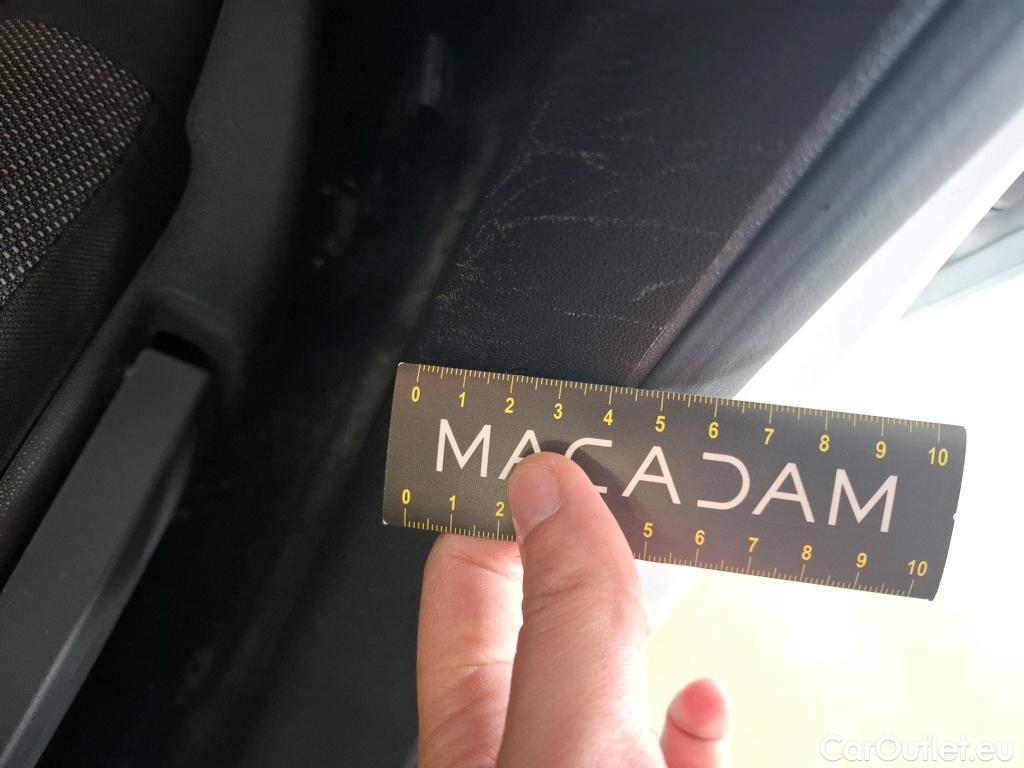  Citroen  C3  Shine Business 1.2 PureTech 110 BVA6 Transfo VP-VF #14