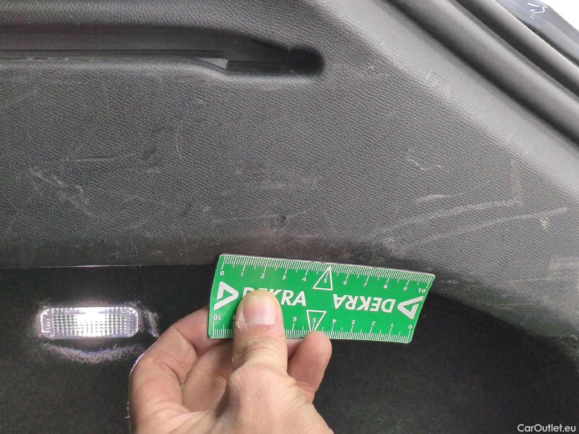  Seat  Leon  Sportstourer / 2020 / 5P / Break 1.0 eTSI 110 DSG S&S Style Business / TRANSFO VP/VF #10