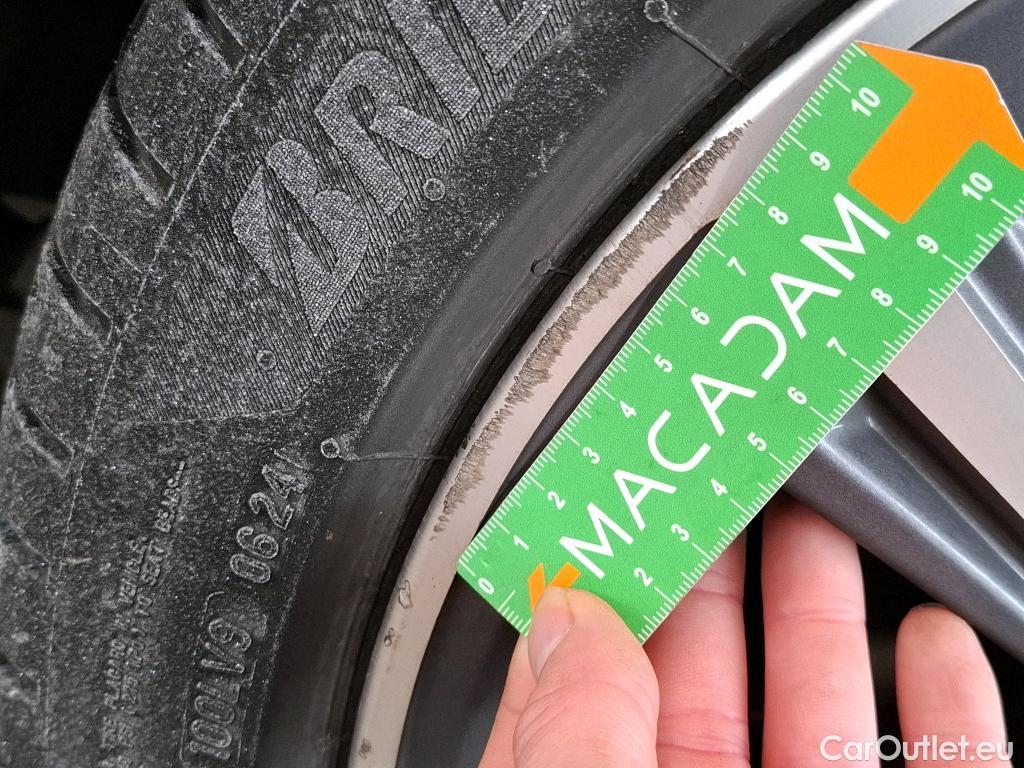  Bmw  Serie 2 BMW Série 2 Gran Coupé / 2019 / 4P / Berline 220D AUTO Business Design #17