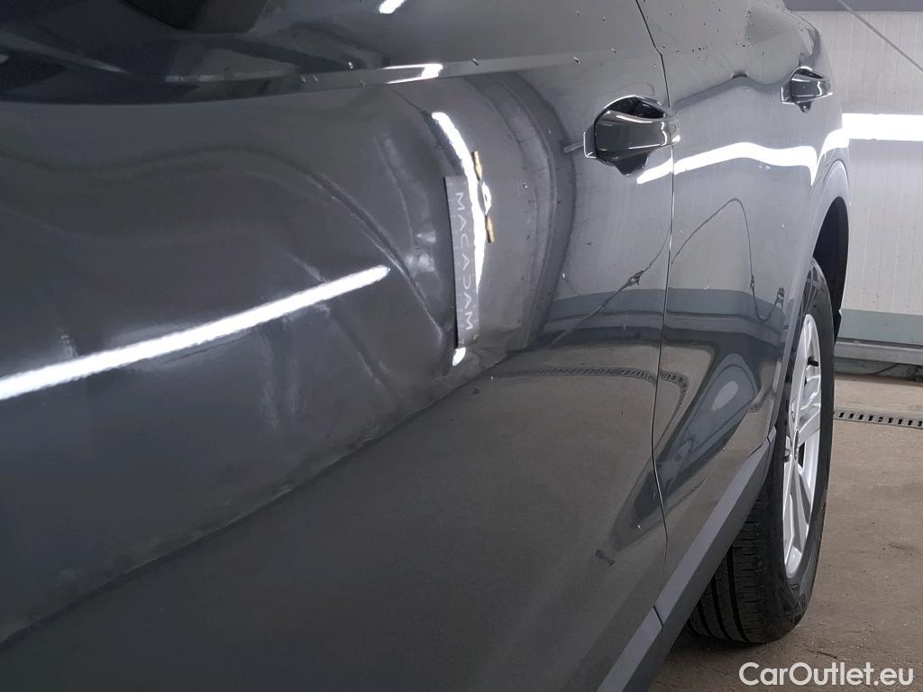  Audi  Q3 AUDI  / 2018 / 5P / SUV 35 TFSI 150 MHEV S TRONIC BUSINESS LINE #2