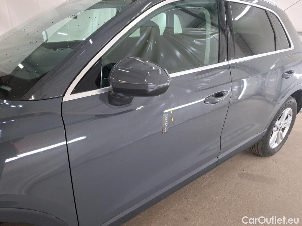  Audi  Q3 AUDI  / 2018 / 5P / SUV 35 TFSI 150 MHEV S TRONIC BUSINESS LINE #1