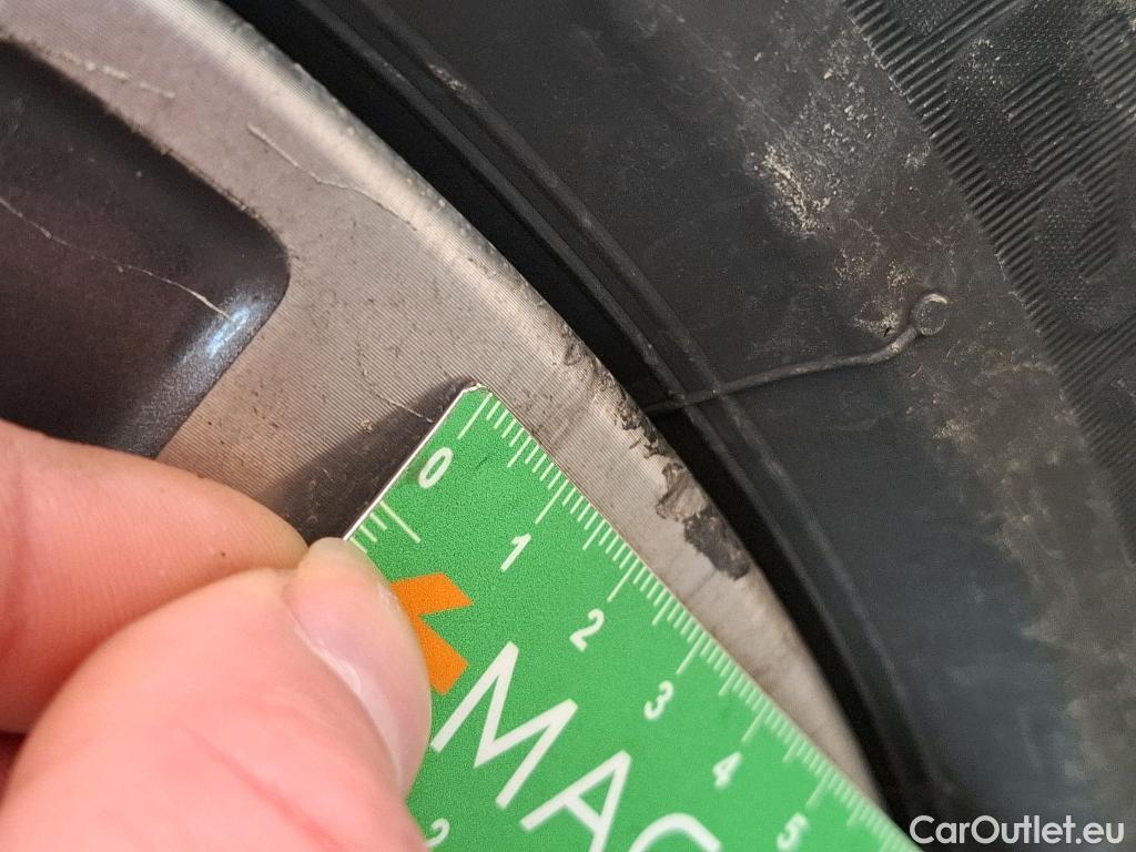  Bmw  Serie 2 BMW Série 2 Gran Coupé / 2019 / 4P / Berline 220D AUTO Business Design #29