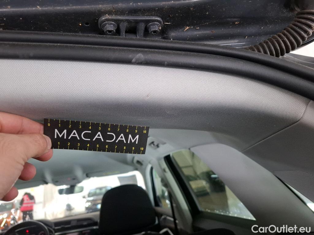  Audi  Q3 AUDI  / 2018 / 5P / SUV 35 TFSI 150 MHEV S TRONIC BUSINESS LINE #9