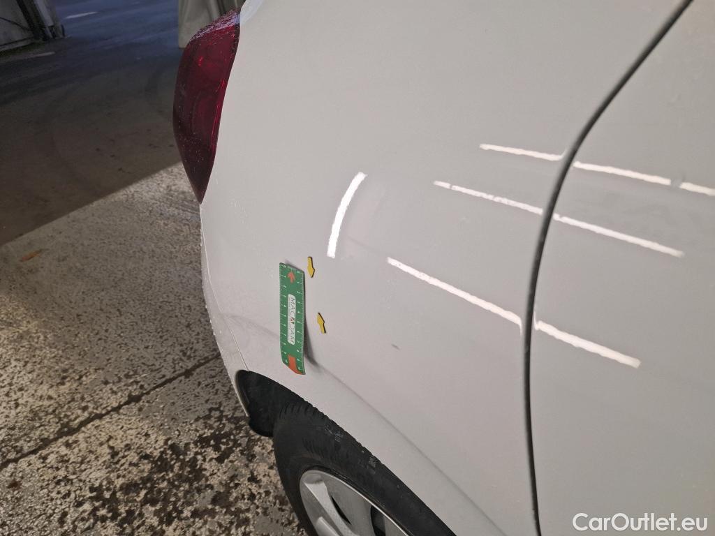  Citroen  C3  Feel Business 1.2 PureTech 80CV BVM5 E6d #4