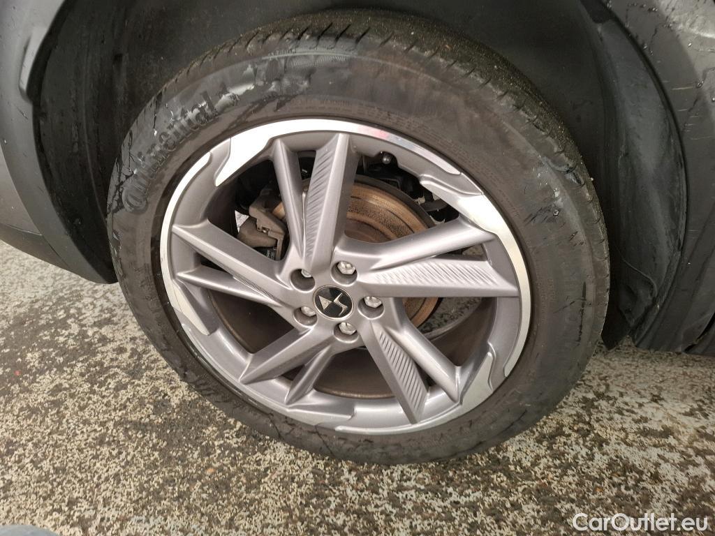  DS  DS7 7 Crossback Grand Chic 1.5 BlueHDi 130CV BVA8 E6d #22