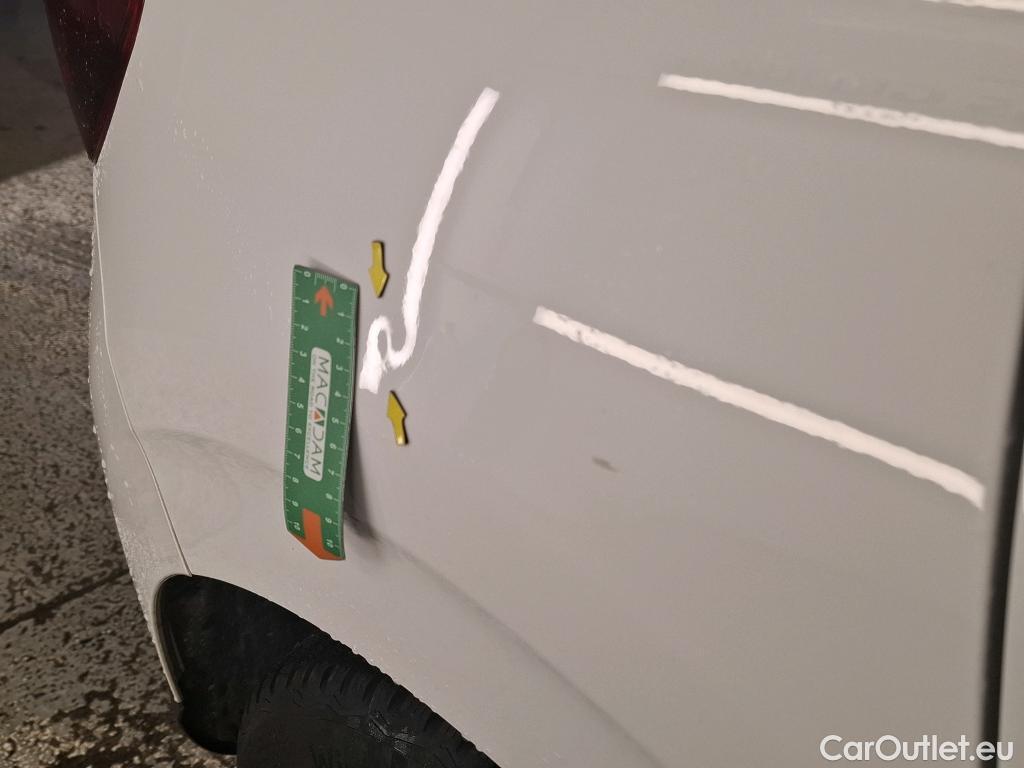  Citroen  C3  Feel Business 1.2 PureTech 80CV BVM5 E6d #5