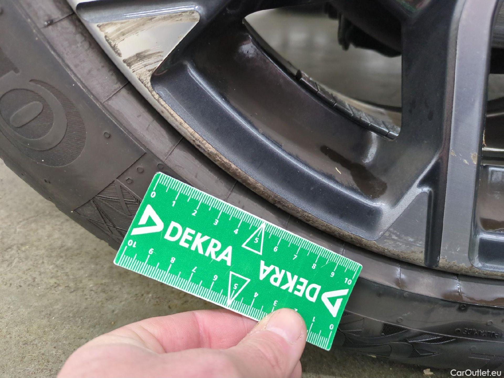  Bmw  X1 BMW  / 2019 / 5P / SUV xDrive25e xLine BVA6 #13