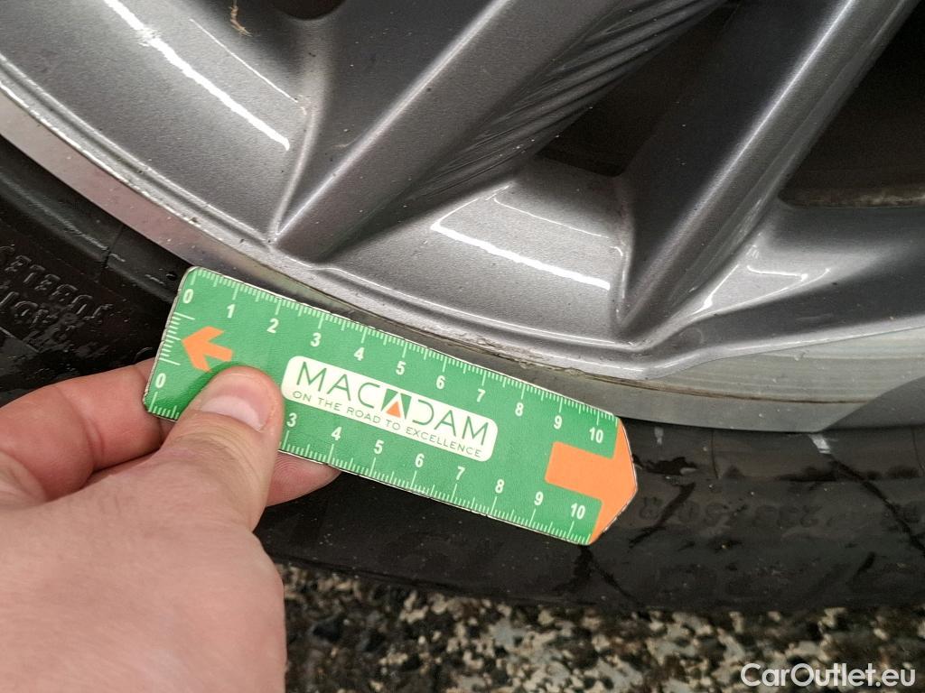  DS  DS7 7 Crossback Grand Chic 1.5 BlueHDi 130CV BVA8 E6d #24