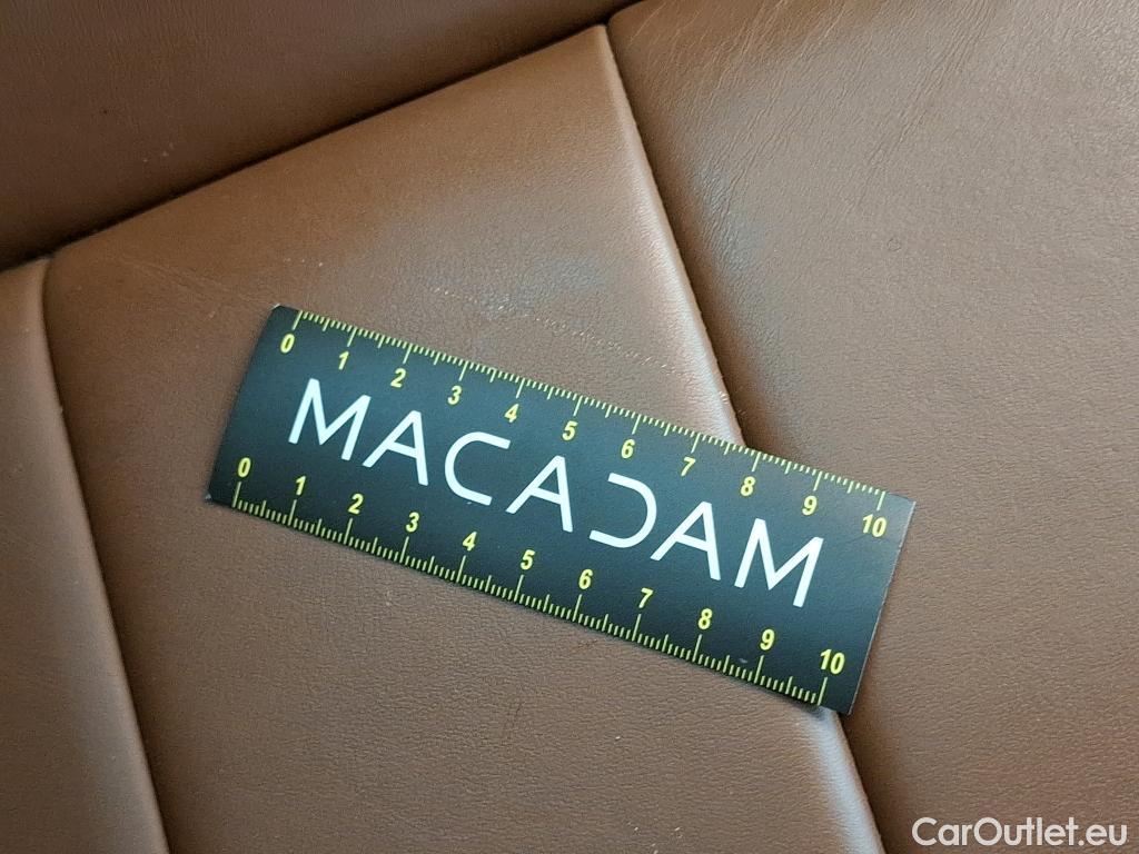  Mercedes  E-Klasse MERCEDES-BENZ Classe E Berline / 2020 / 4P / Berline 2.0 E 220 D AMG LINE AUTO #16