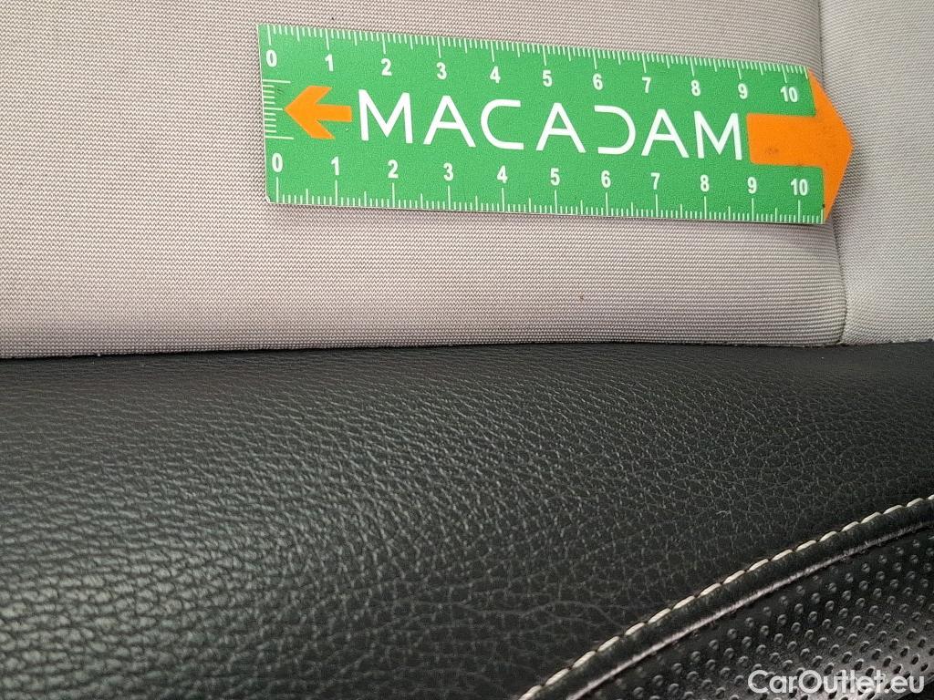  Fiat  500 FIAT   2015  3P  Berline Hybrid 10 BSG 70 ch Dolcevita #40