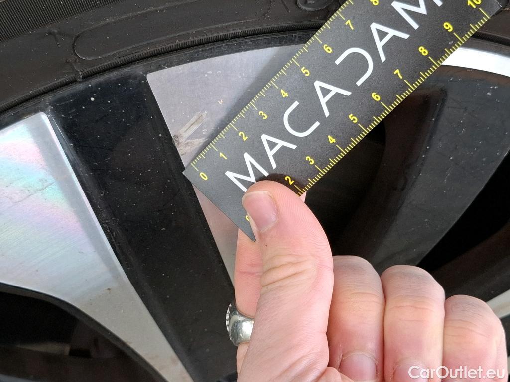  Mercedes  G-Klasee MERCEDES-BENZ GLC / 2019 / 5P / SUV GLC 300 e Business Line 4Matic #15