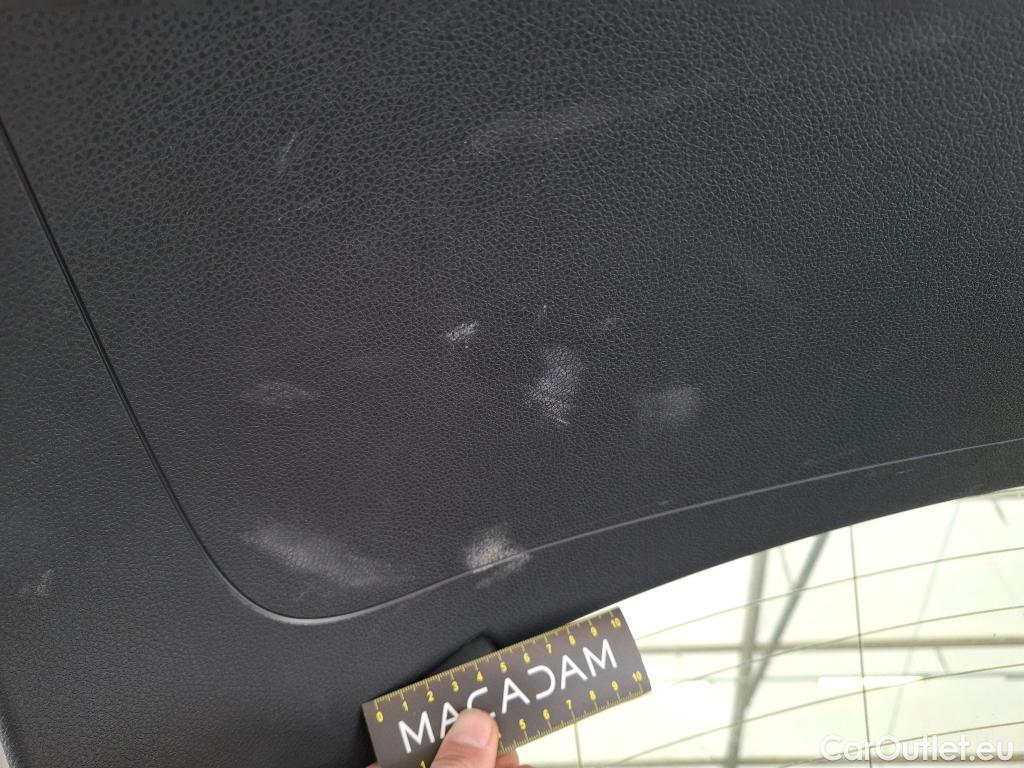  Mercedes  GLA MERCEDES-BENZ Classe  / 2017 / 5P / SUV  250 Fascination 4Matic BVA7 #27