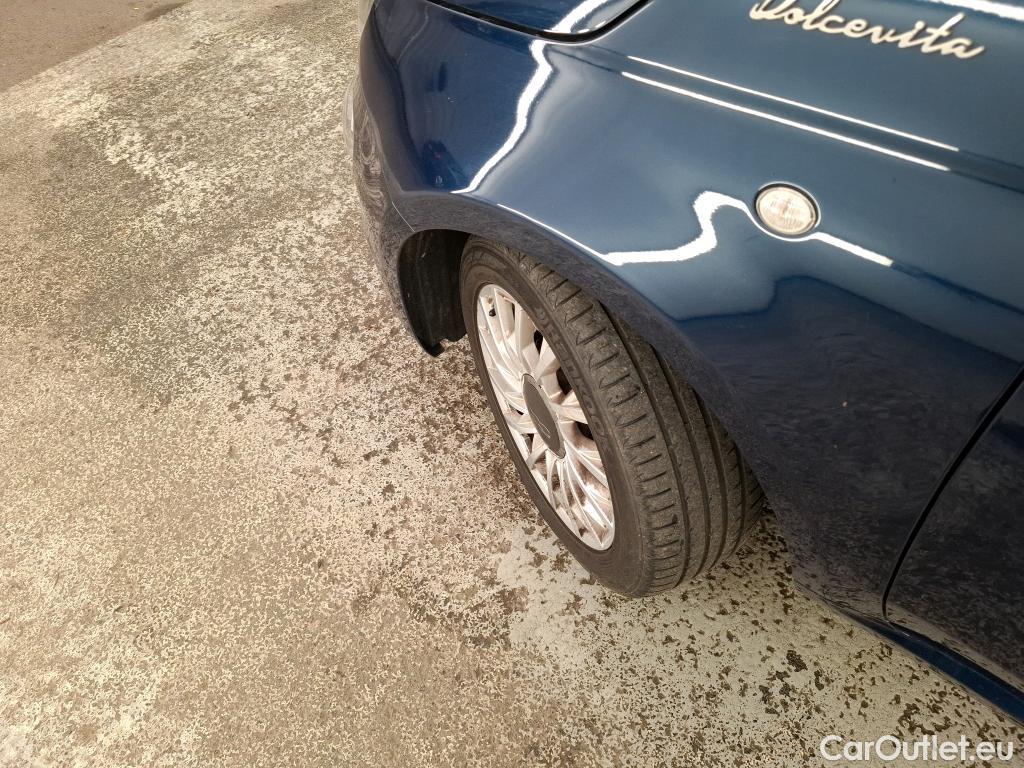  Fiat  500 FIAT   2015  3P  Berline Hybrid 10 BSG 70 ch Dolcevita #22