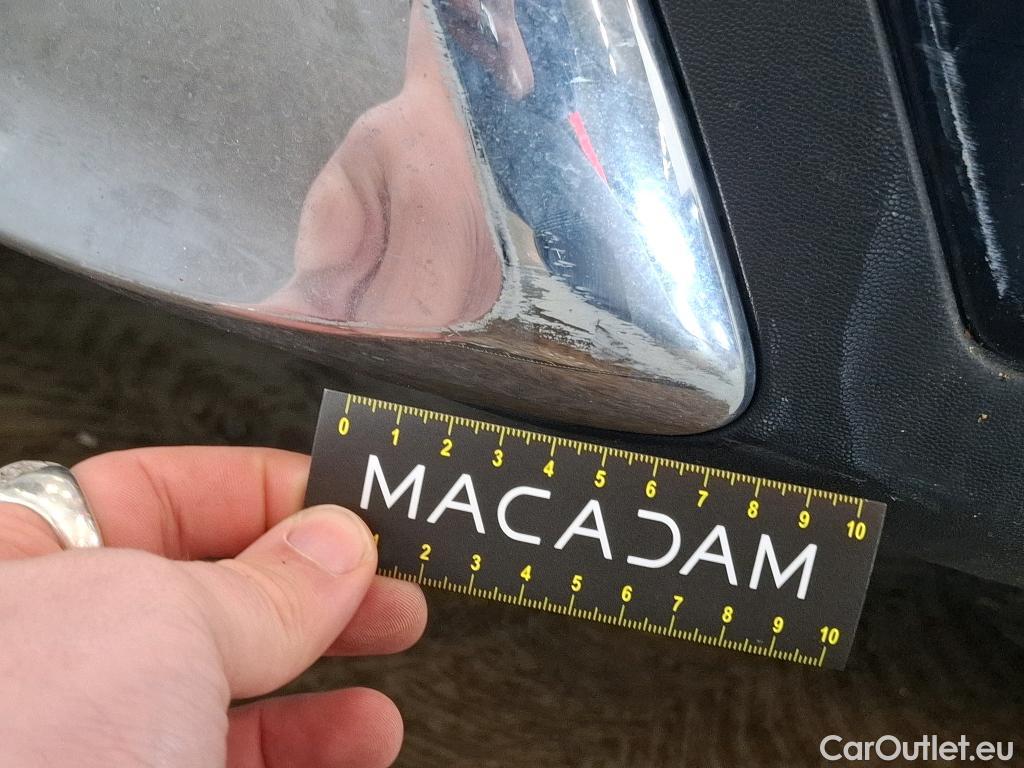  Mercedes  G-Klasee MERCEDES-BENZ GLC / 2019 / 5P / SUV GLC 300 e Business Line 4Matic #3