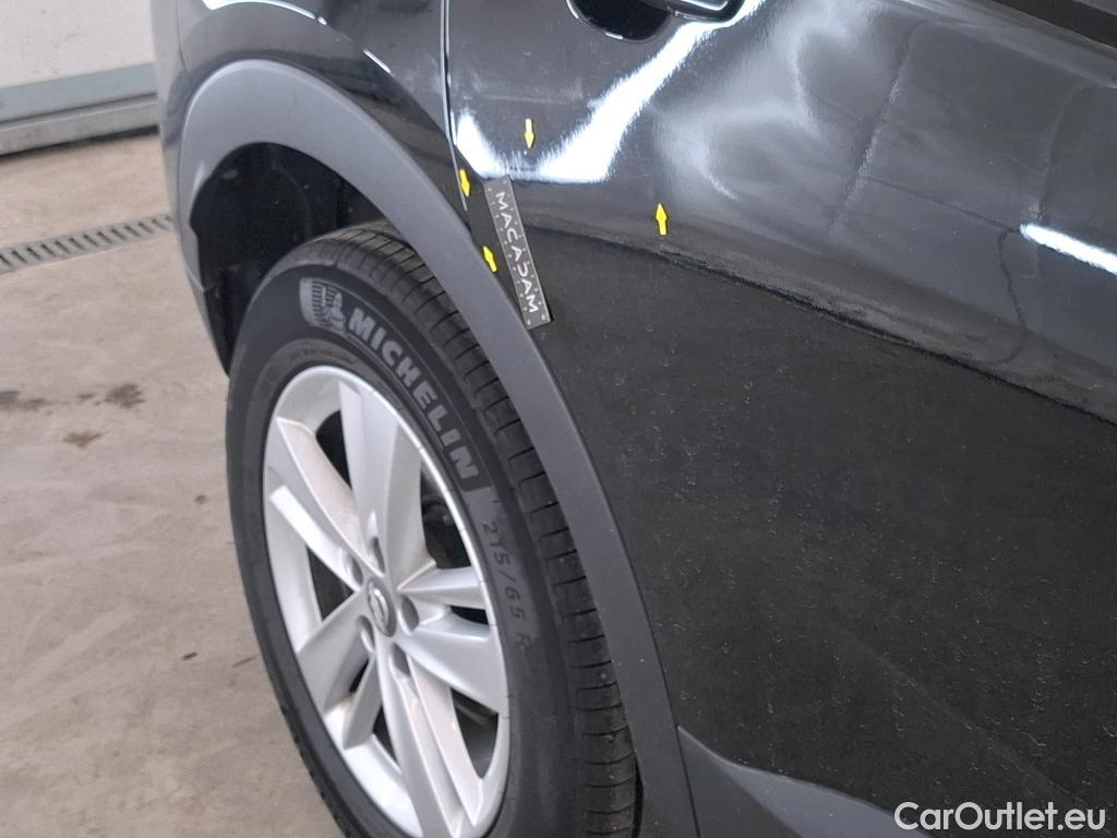  Opel   Grandland X Grandland X Elegance Business 1.5 130CV BVA8 E6d #19